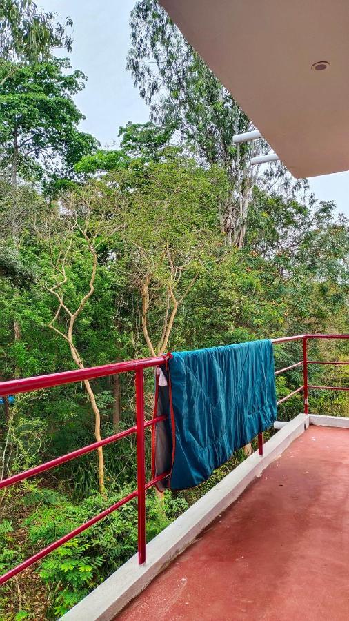 Hostel Travellers Tribe By Livelehood Habitat Auroville Exterior foto